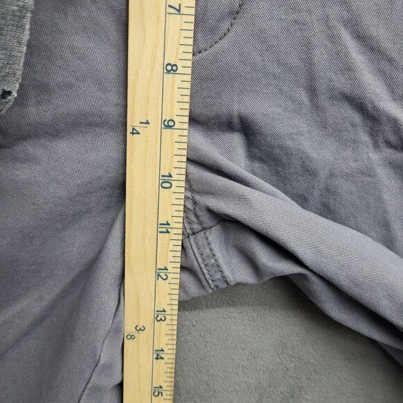 Old Navy‎ Mens Size 31 Gray Cargo Shorts Outdoors Hiking Preppy - Picture 5 of 6